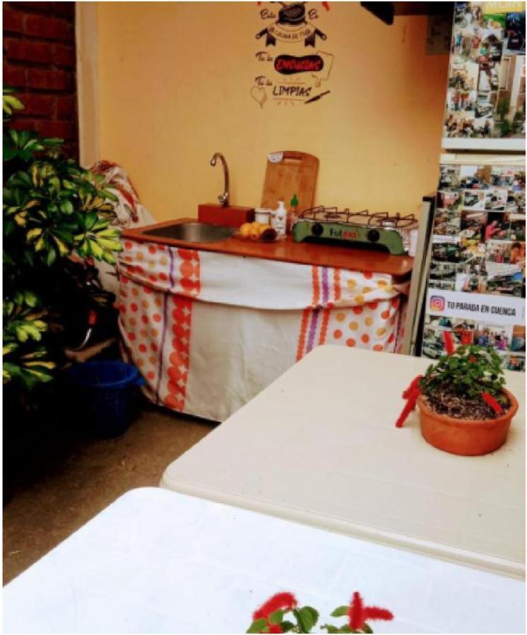 Casa De Huespedes Tu Parada En 昆卡 外观 照片